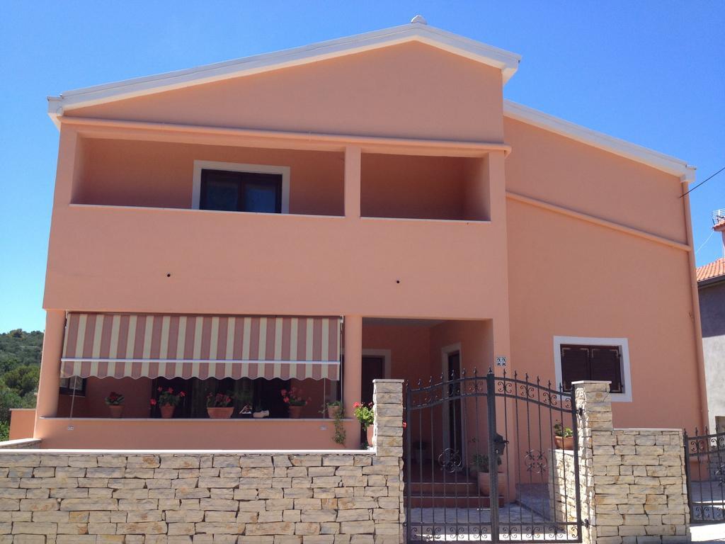 Apartament Lamjana Kali